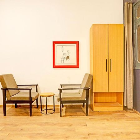 Super Townhouse Vijay Khand Gomti Nagar ลัคเนา ภายนอก รูปภาพ
